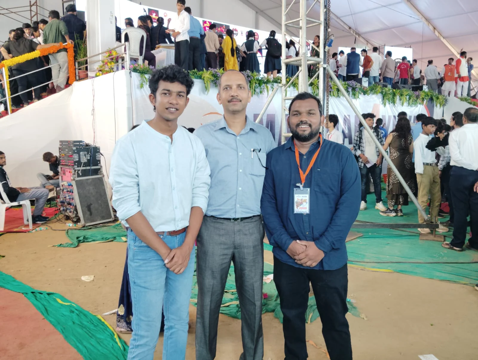 Manthan4Yuva - Team celebration